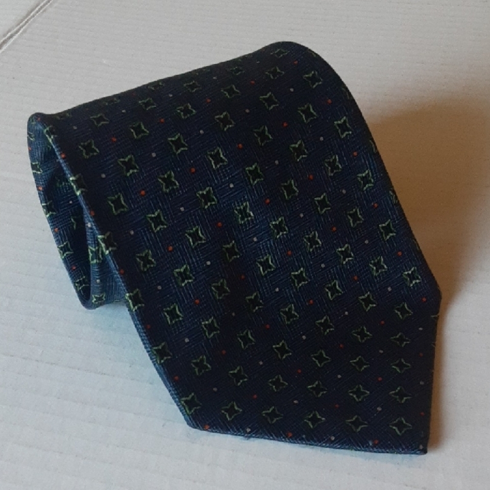 Elegant Blue Patterned Men's Neck Tie - Picture 7 of 8